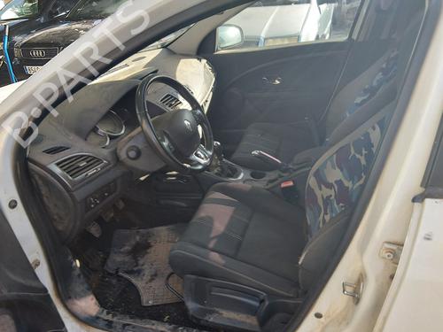 Luftventil RENAULT MEGANE III Hatchback (BZ0/1_, B3_) | BP31839981I21