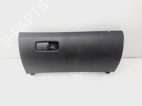 Used Glove box SKODA FABIA II (542) [2006-2014]  28296372