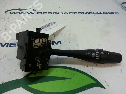 Used Steering column stalk NISSAN MICRA II (K11) 1.3 i 16V (75 hp) 2988952