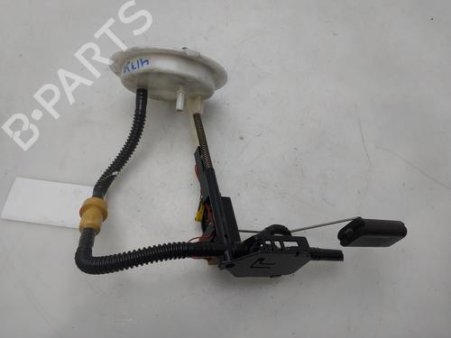 Used Fuel pump Fuel pump BMW 5 (E60) 530 d (218 hp) 36019614 36019614