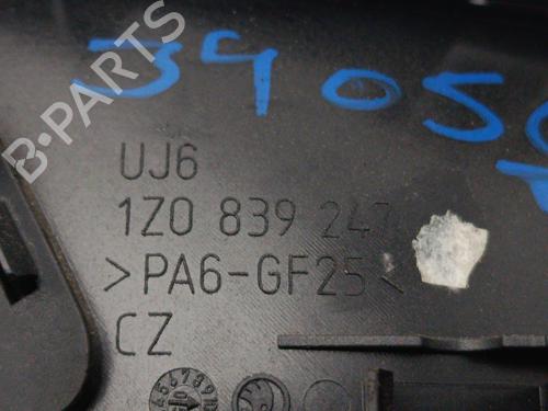 Poignée intérieure arrière gauche SKODA OCTAVIA II (1Z3)  | BP30633460I15 