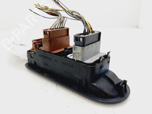 Left front window switch RENAULT MEGANE II (BM0/1_, CM0/1_) | BP30601628I27