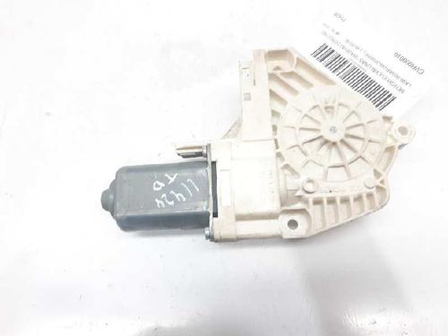 Right rear window motor LAND ROVER DISCOVERY III (L319) 2.7 TD 4x4 | BP5855145E22 