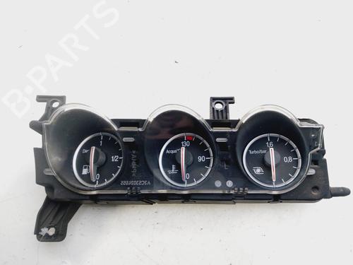 Used Instrument cluster ALFA ROMEO 159 (939_) 1.9 JTDM 16V (939AXC1B, 939AXC12) (150 hp) 26329698