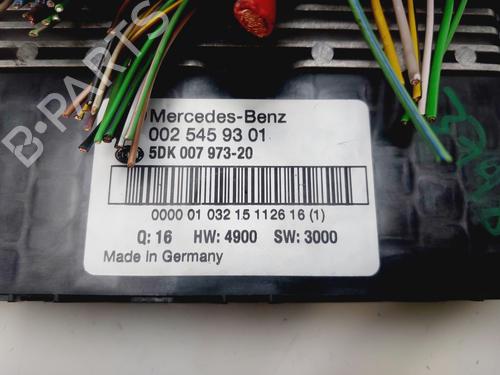 Fuse box MERCEDES-BENZ C-CLASS (W203) C 220 CDI (203.006) | BP29956571E1 