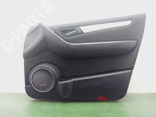 Guarnecido delantero derecho MERCEDES-BENZ B-CLASS Sports Tourer (W245) [2005-2011]  32375644