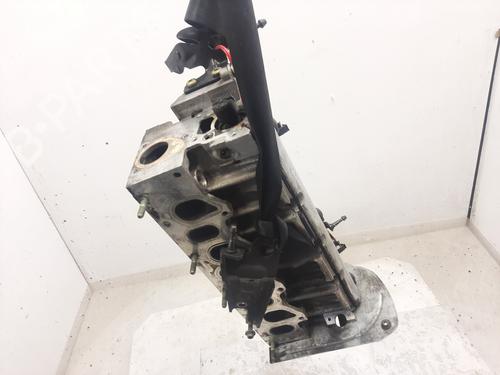 Used Cylinder head Cylinder head RENAULT SCÉNIC II (JM0/1_) [2003-2010] 33470416 33470416