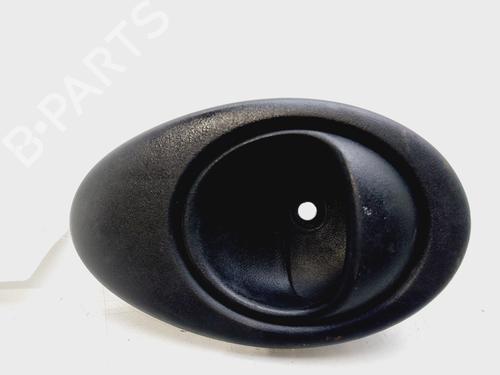 Used Front right interior door handle DAEWOO MATIZ (M100, M150) 0.8 (52 hp) 23083157