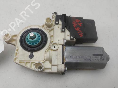 Used Right rear window motor Right rear window motor 38441546 38441546