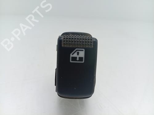 Used Right front window switch KIA SORENTO I (JC) [2002-2011]  22752163