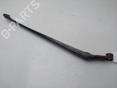 Used Front windshield wiper arm Front windshield wiper arm 38159121 38159121