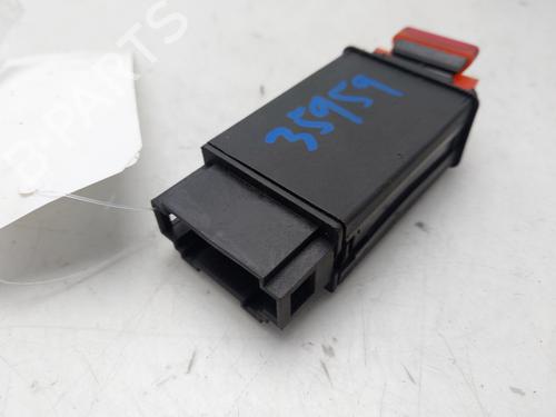 Warning switch AUDI A6 C5 (4B2) 2.4 quattro | BP27261177I22 