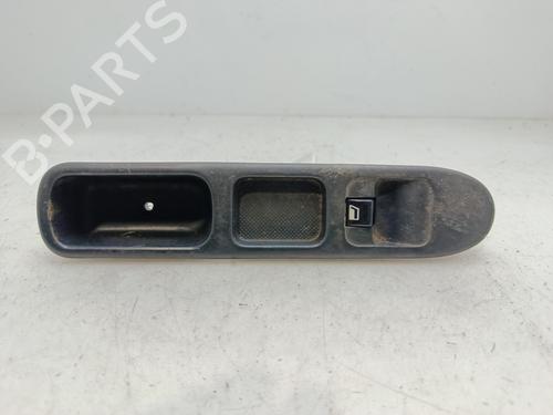 Used Right front window switch Right front window switch PEUGEOT 307 Break (3E) [2002-2009] 33425658 33425658