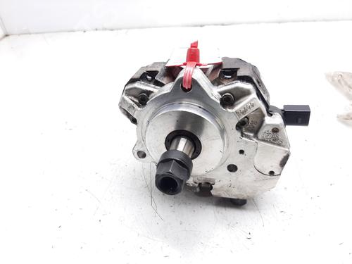 Used Injection pump BMW 3 Touring (E91) 320 d (163 hp) 16043786