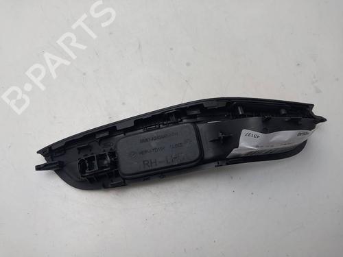 Right front window switch FORD FOCUS III 1.0 EcoBoost | BP39752004I26 - Image 3