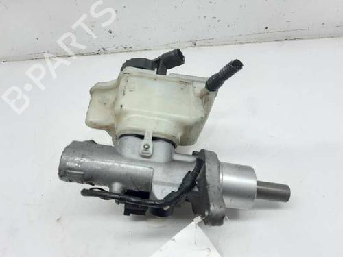 Used Brake master cylinder VW GOLF VI (5K1) [2008-2014]  5336717