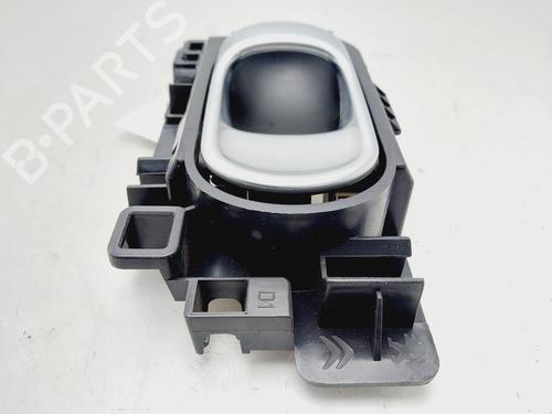 Front right interior door handle CITROËN C4 CACTUS 1.6 HDi 90 | BP23222428I14 
