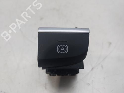 Used Electronic module AUDI A3 Sportback (8VA, 8VF) 1.4 TFSI (125 hp) 17902246