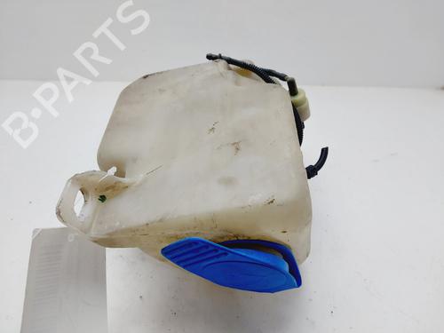 Used Windscreen washer tank VW GOLF IV (1J1) [1997-2008]  25910036
