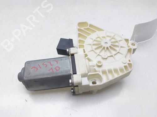 Right rear window motor MERCEDES-BENZ A-CLASS (W169) A 160 (169.031, 169.331) | BP13895278E22 