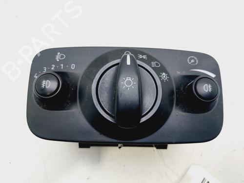 Used Headlight switch FORD MONDEO IV (BA7) [2007-2015]  29323218
