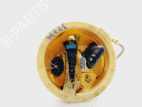 Used Fuel pump BMW 3 (E90) 320 d (163 hp) 25845930