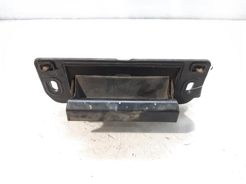 Used Tailgate handle NISSAN ALMERA TINO (V10) 1.8 (116 hp) 8727564