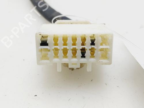 Seat buckle MAZDA 6 Saloon (GG) 2.0 DI (GG14) | BP31306233I32