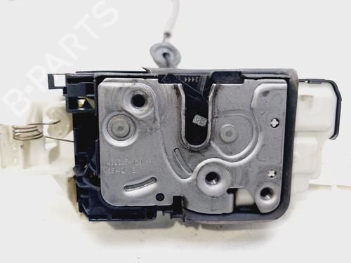 Used Front right lock VOLVO V40 Hatchback (525) D2 (114 hp) 29585821