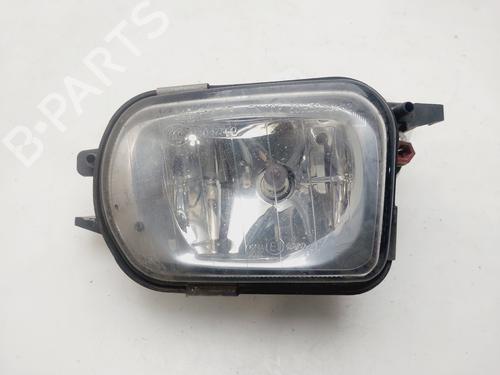 Used Right front fog light MERCEDES-BENZ CLK (C209) CLK 270 CDI (209.316) (170 hp) 32015539