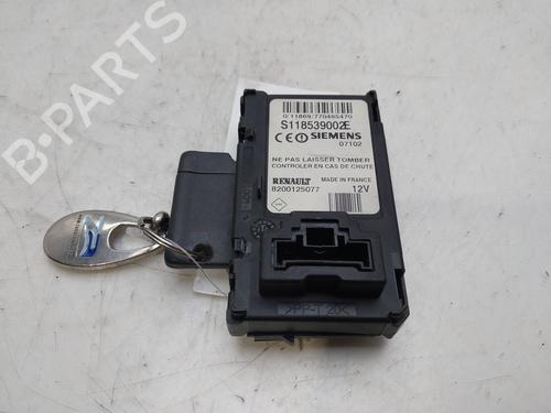 Used Ignition barrel RENAULT GRAND SCÉNIC II (JM0/1_) 2.0 dCi (JM1K) (150 hp) 18033217