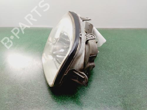 Right headlight HYUNDAI SANTA FÉ I (SM) 2.0 CRDi 4x4 | BP29062235C29 