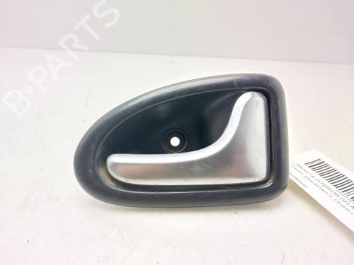 Used Front right interior door handle NISSAN PRIMASTAR Van (X83) 2.0 dCi 115 (114 hp) 32845038
