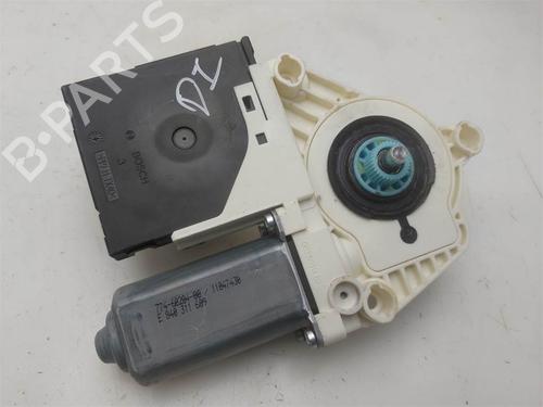 Left front window motor SEAT LEON (1P1) 2.0 TDI | BP38325185E21 - Image 4