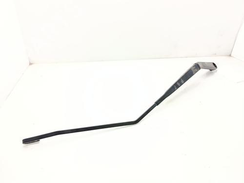 Front windshield wiper arm NISSAN JUKE (F15)  | BP28106698C143 
