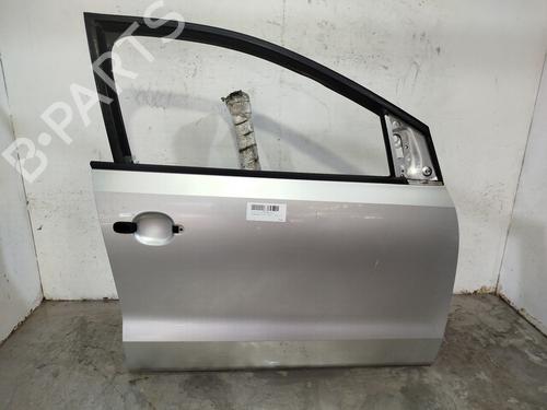 Used Right front door Right front door 37513772 37513772