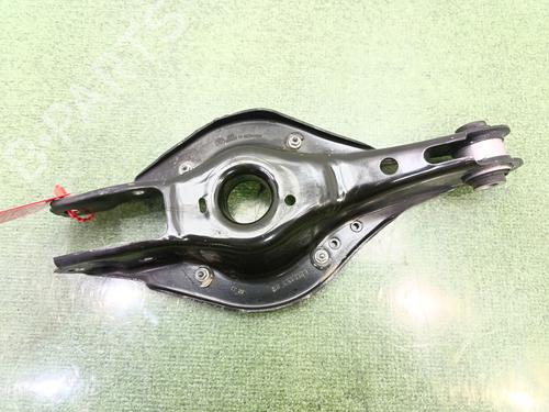 Venstre bak bærearm BMW 3 (G20, G80, G28) 318 d (150 hp) 31163693