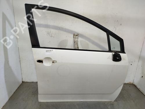 Used Right front door Right front door 32744454 32744454