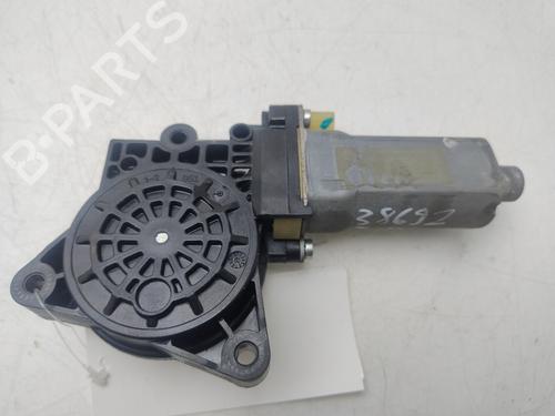 Used Right rear window motor KIA CARENS III MPV (UN) 2.0 CRDi 140 (140 hp) 27649185