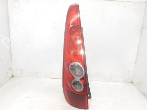 Used Left taillight FORD FIESTA V (JH_, JD_) 1.4 TDCi (68 hp) 9301940