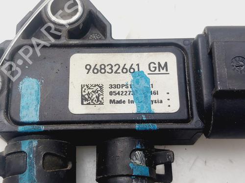 Electronic sensor CHEVROLET CRUZE (J300) | BP31972923M84