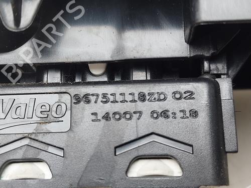 Right front window switch PEUGEOT 208 I (CA_, CC_) | BP34623071I26 - Image 6