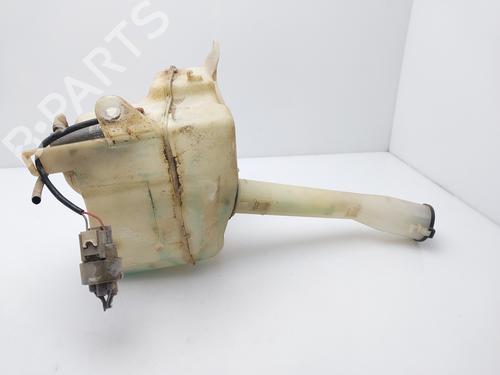 Used Windscreen washer tank TOYOTA LAND CRUISER 90 (_J9_) 3.0 TD (KZJ90_, KZJ95_, KZJ90R, KZJ95R, KZJ90W, KZJ95W) (125 hp) 16778664