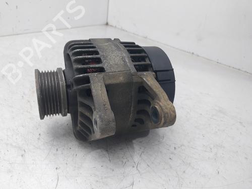 Używane Alternator FIAT STILO (192_) 1.9 JTD (192_XE1A) (115 hp) 31957729