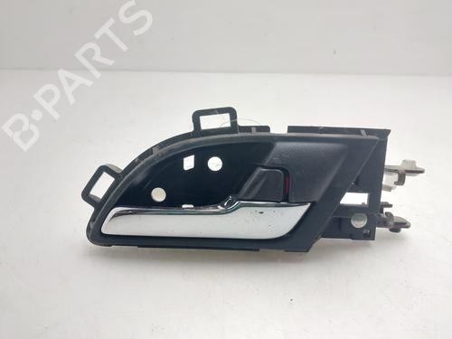 Høyre bak invendig håndtak Høyre bak invendig håndtak HONDA CR-V III (RE_) 2.0 i-VTEC 4WD (RE5, RE2) (150 hp) 36541756 36541756