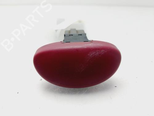 warning-switch-peugeot-206-hatchback-2ac-1998-1999-2000-2001-2002-2003-2004-2005-2006-2007-2008-2009-2010-2011-2012-31751640 main image