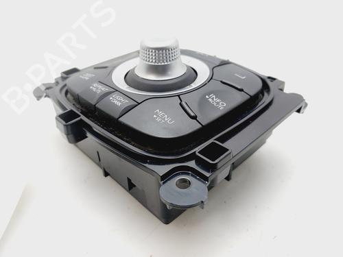 Switch RENAULT LAGUNA III (BT0/1) 2.0 dCi (BT01, BT08, BT09, BT0E, BT0K, BT12, BT1C, BT1D,... | BP31813135I30