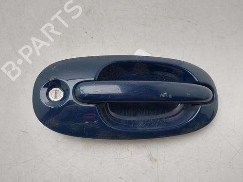 Used Front right exterior door handle Front right exterior door handle CHRYSLER VOYAGER / GRAND VOYAGER III (GS_, NS_) 2.5 TD (116 hp) 33928882 33928882