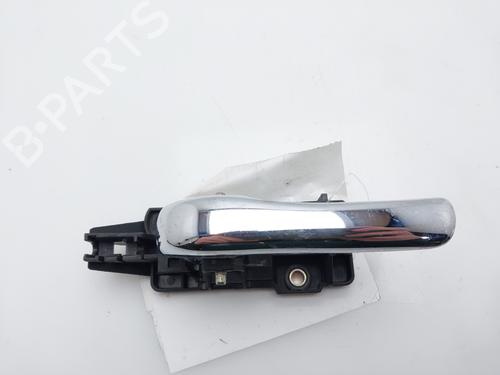 Portiergreep binnen links voor ALFA ROMEO 166 (936_) 2.4 JTD (936AXA00, 936A3B00) (150 hp) 16670238