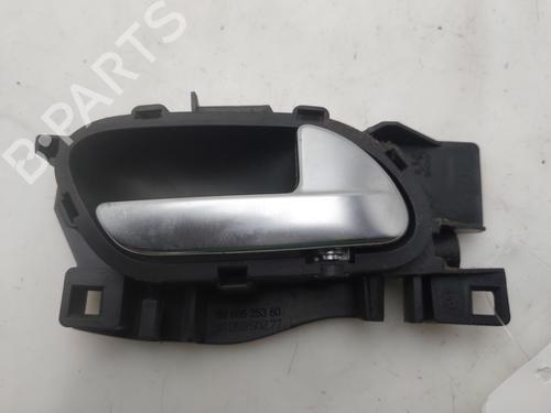 Used Rear right interior door handle Rear right interior door handle 37638688 37638688